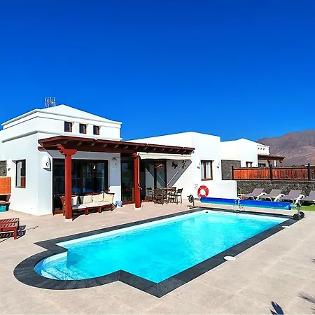 Villa Marina1 *